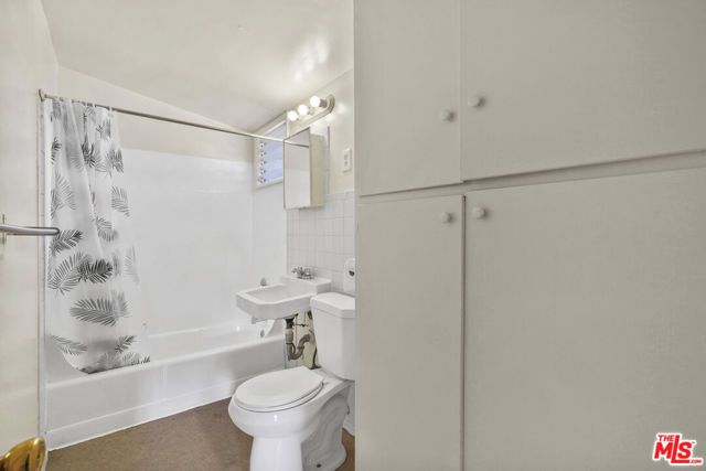 351 Temple Avenue Unit A, Long Beach, CA 90814