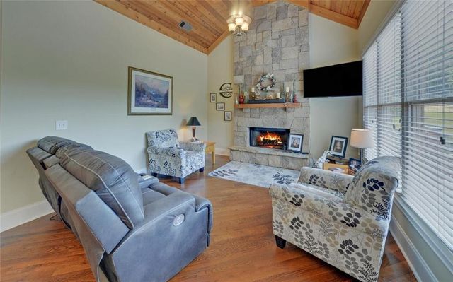 5327 Mount Vernon Preserve Court, Murrayville, GA 30564