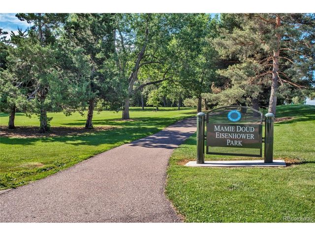 2876 S Elm St, Denver, CO 80222
