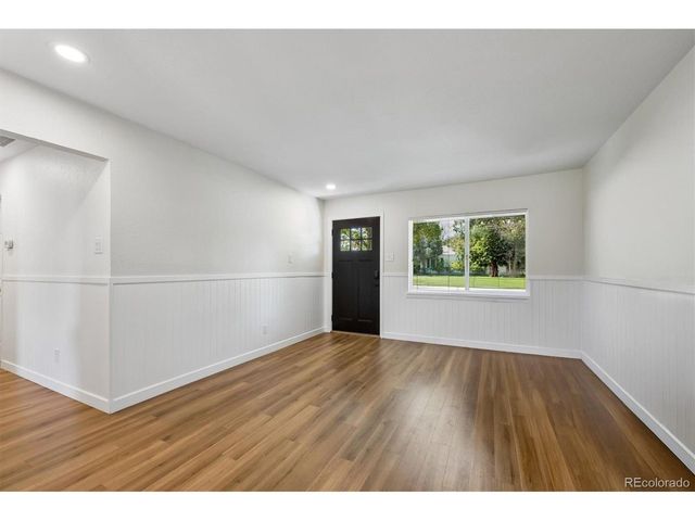 2876 S Elm St, Denver, CO 80222