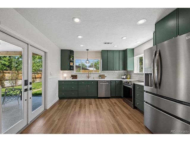2876 S Elm St, Denver, CO 80222