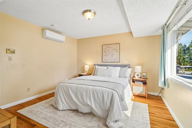 16246 NE 1st Street, Bellevue, WA 98008