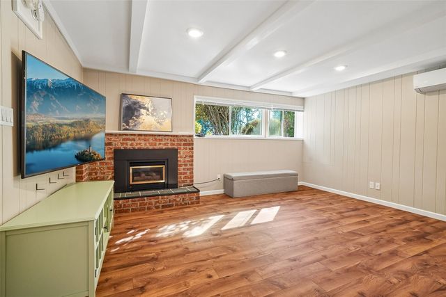 16246 NE 1st Street, Bellevue, WA 98008