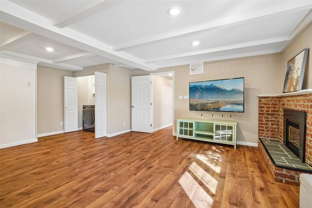 16246 NE 1st Street, Bellevue, WA 98008