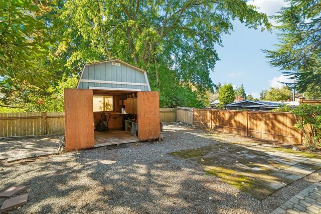 16246 NE 1st Street, Bellevue, WA 98008