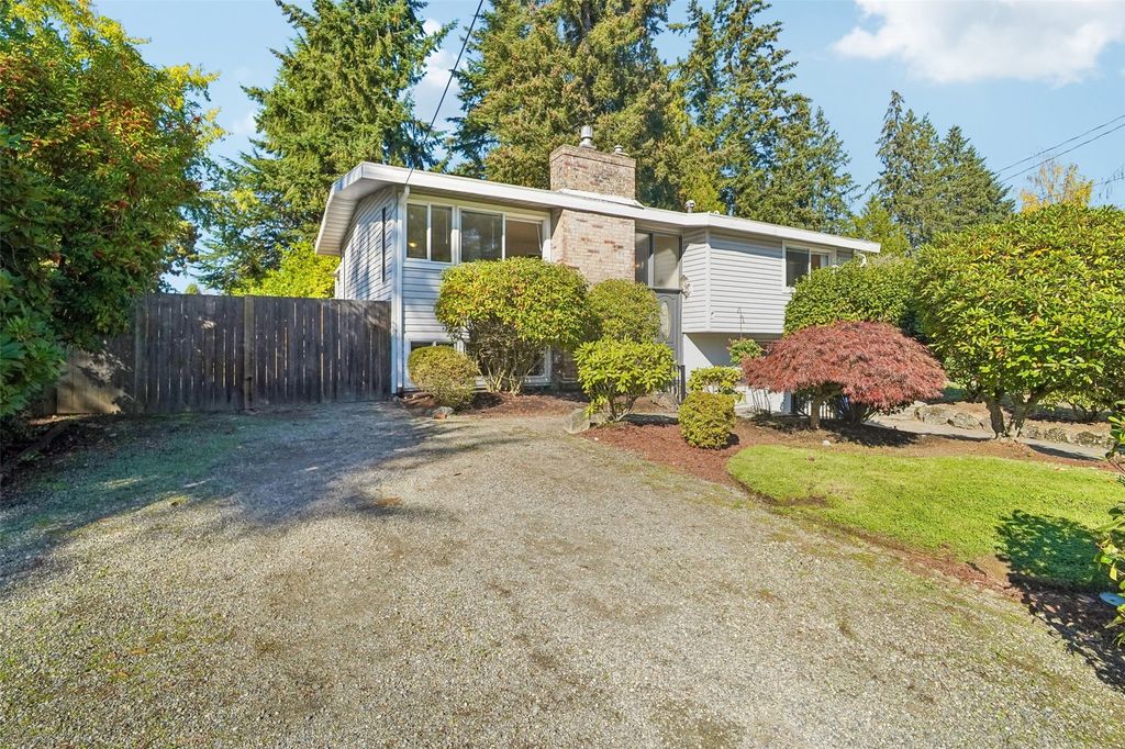 16246 NE 1st Street, Bellevue, WA 98008