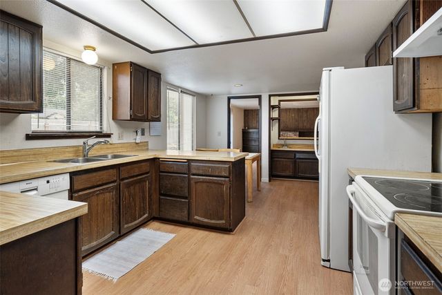 4702 24th Avenue SE, Lacey, WA 98503