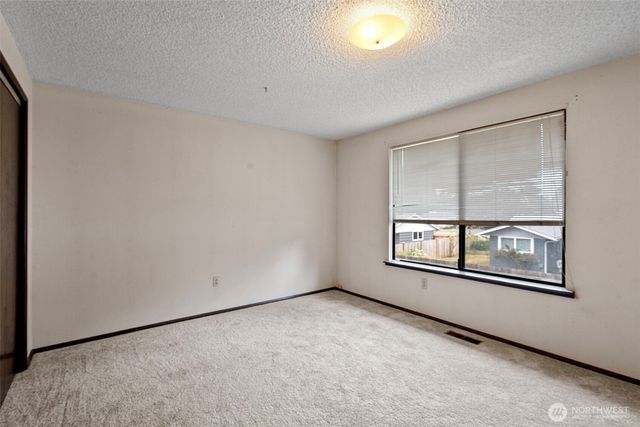 4702 24th Avenue SE, Lacey, WA 98503