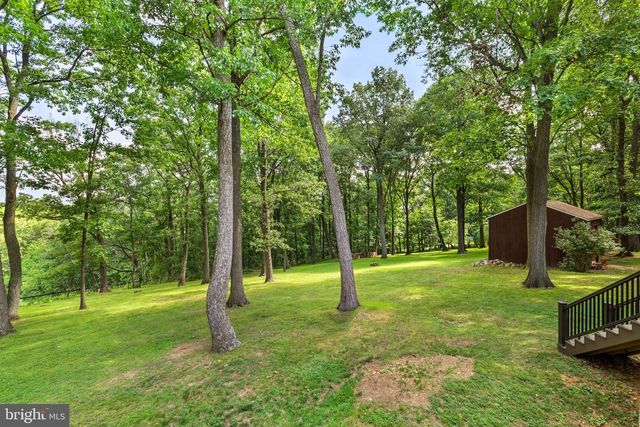 3046 ELDER DR, Glen Rock, PA 17327