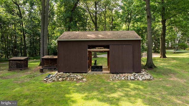 3046 ELDER DR, Glen Rock, PA 17327