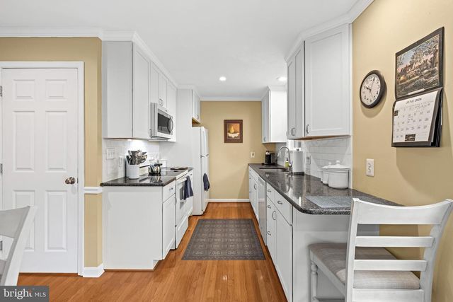 3046 ELDER DR, Glen Rock, PA 17327