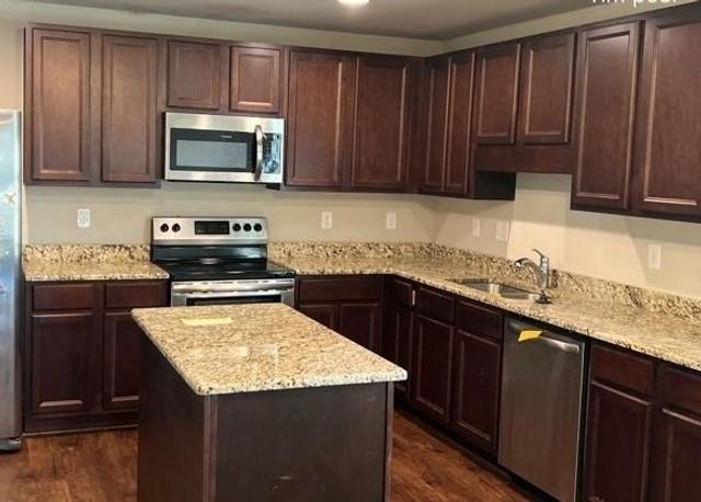 1307 Fairlawn Drive, Semmes, AL 36575