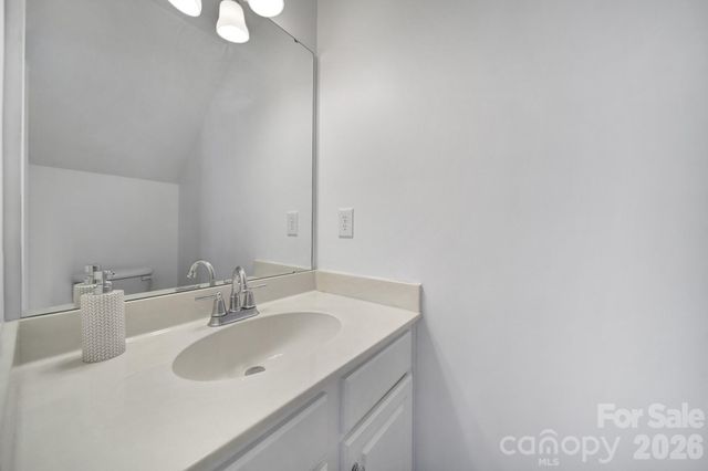 10209 Blakeney Preserve Drive, Charlotte, NC 28277