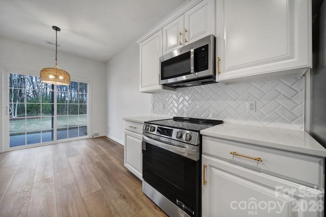 10209 Blakeney Preserve Drive, Charlotte, NC 28277