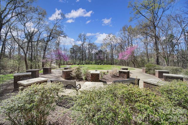 10209 Blakeney Preserve Drive, Charlotte, NC 28277