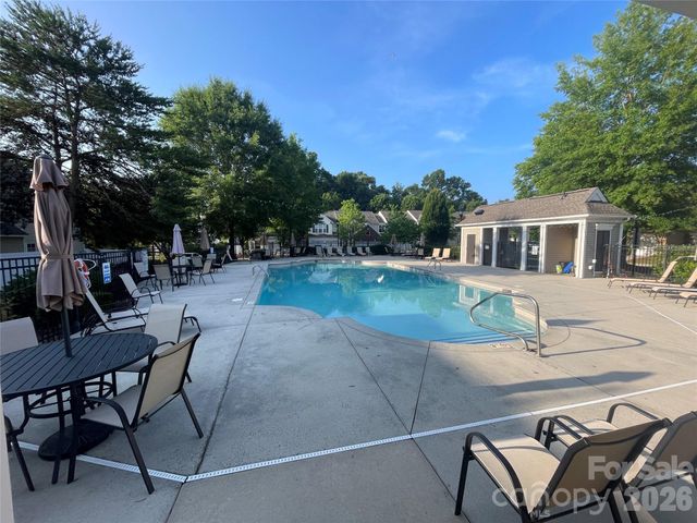 10209 Blakeney Preserve Drive, Charlotte, NC 28277