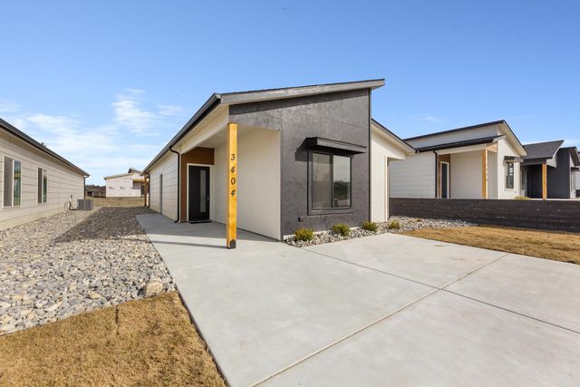 3404 E Thunder, Wichita, KS 67219