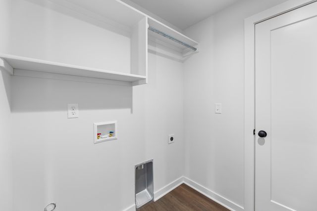 3404 E Thunder, Wichita, KS 67219