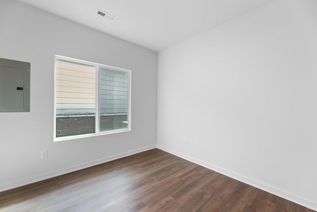 3404 E Thunder, Wichita, KS 67219