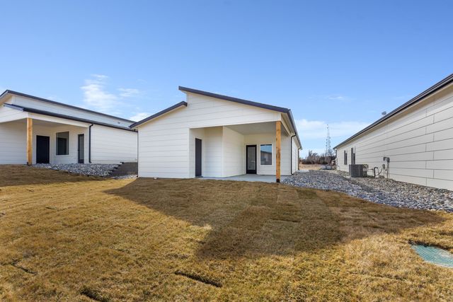 3404 E Thunder, Wichita, KS 67219