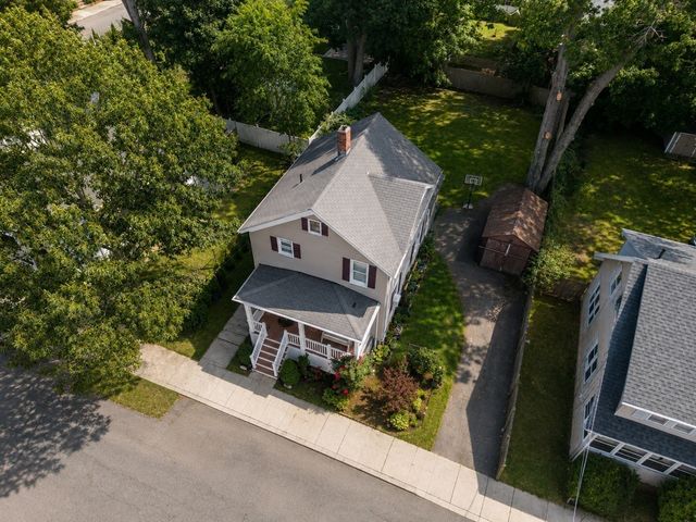 253 Garden St, Fall River, MA 02720