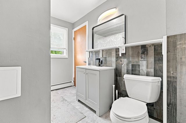 253 Garden St, Fall River, MA 02720