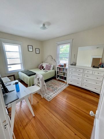 201 Rawson Rd 3, Brookline, MA 02445