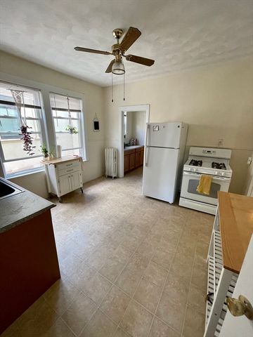 201 Rawson Rd 3, Brookline, MA 02445