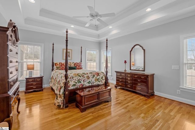 100 Farm Terrace Court, Easley, SC 29642