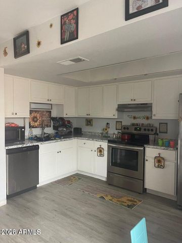 4834 W ROSE Lane, Glendale, AZ 85301