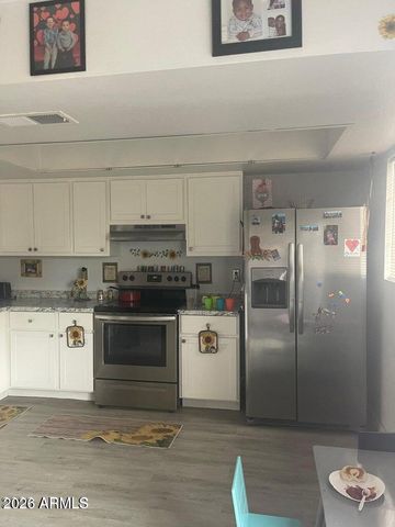 4834 W ROSE Lane, Glendale, AZ 85301