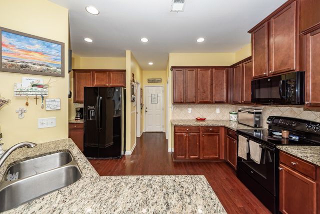 138 Longford Drive, Summerville, SC 29483