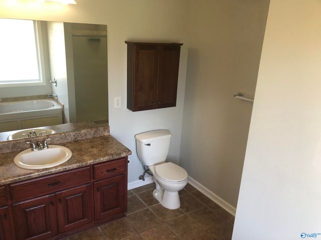 243 Chestnut Oak Circle, Owens Cross Roads, AL 35763