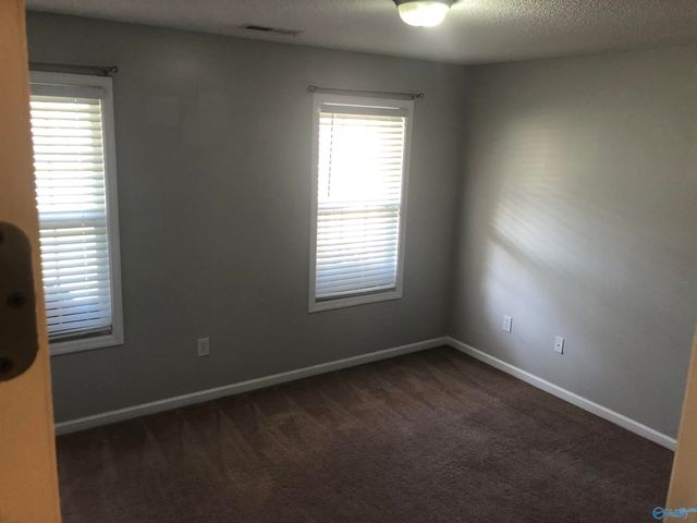 243 Chestnut Oak Circle, Owens Cross Roads, AL 35763