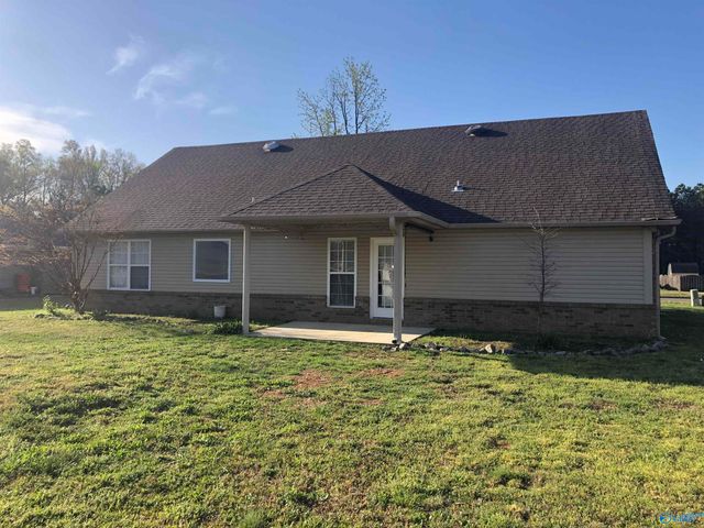 243 Chestnut Oak Circle, Owens Cross Roads, AL 35763