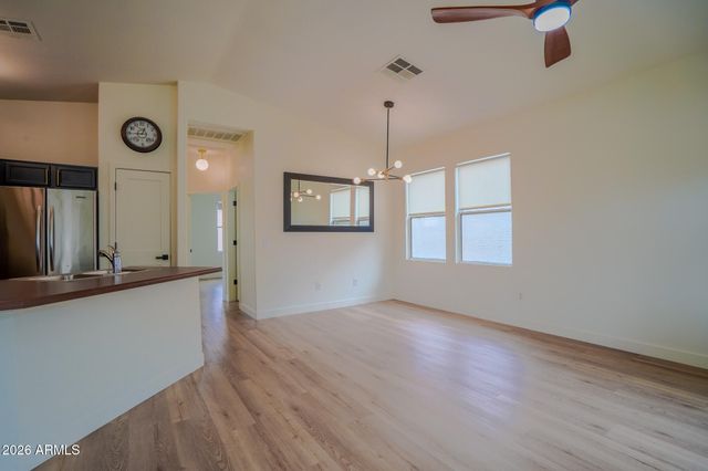 9233 E NEVILLE Avenue 1040, Mesa, AZ 85209
