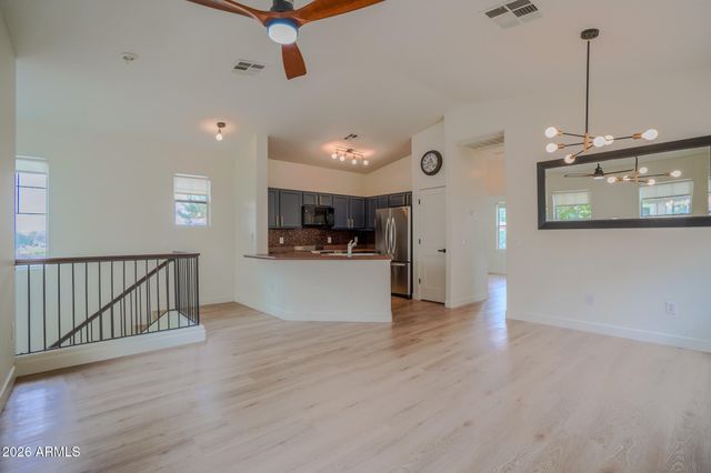 9233 E NEVILLE Avenue 1040, Mesa, AZ 85209