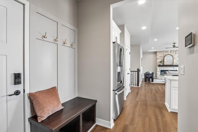 1201 Timber Trail, Solon, IA 52333