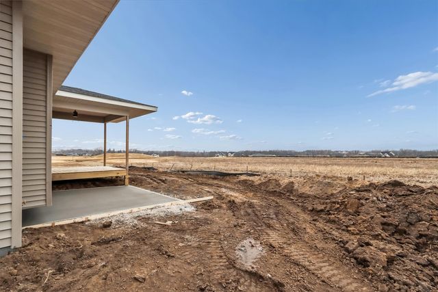 1201 Timber Trail, Solon, IA 52333