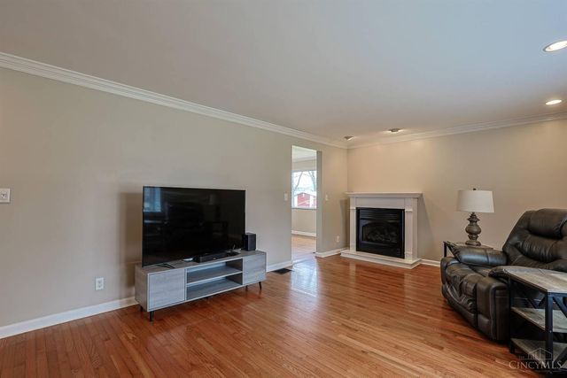 12 Gumbert Drive, Amelia, OH 45102