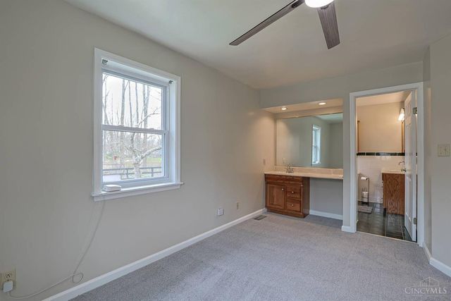 12 Gumbert Drive, Amelia, OH 45102