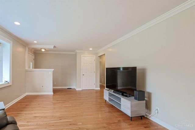 12 Gumbert Drive, Amelia, OH 45102