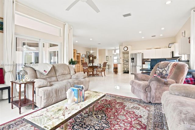 1081 Allamanda Way, Weston, FL 33327