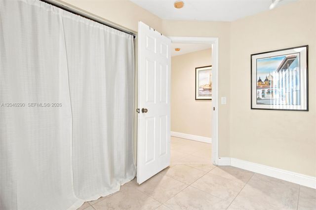 1081 Allamanda Way, Weston, FL 33327