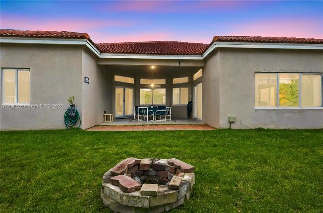 1081 Allamanda Way, Weston, FL 33327