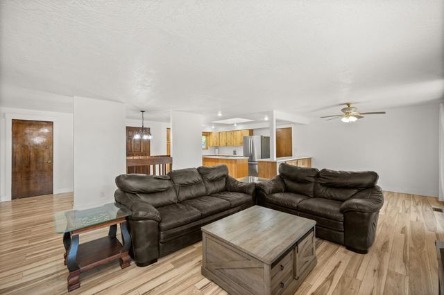2110 S Conklin Rd, Spokane Valley, WA 99037