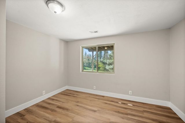 2110 S Conklin Rd, Spokane Valley, WA 99037