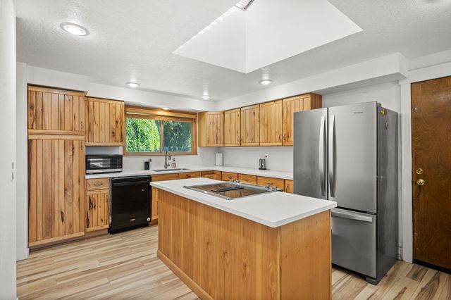 2110 S Conklin Rd, Spokane Valley, WA 99037