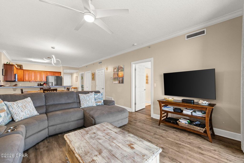Image 13 of property listing at 10519 Front Beach Road 1602B, Panama City Beach, FL 32407