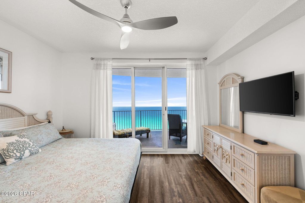 Image 2 of property listing at 10519 Front Beach Road 1602B, Panama City Beach, FL 32407